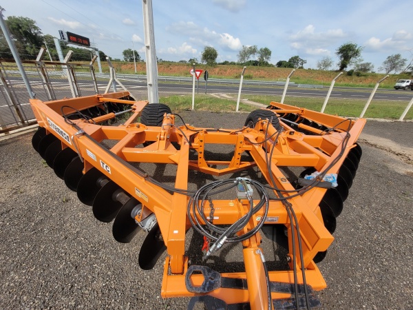 Outros implementos agrícolas Civemasa TC