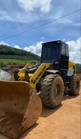 Pá Carregadeira New Holland 12D ano 2021