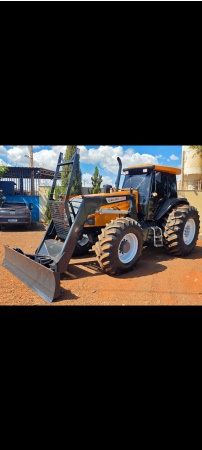 Trator Valtra BH 180 ano 2008