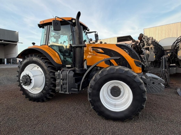 Trator Valtra T250 CVT ano 2019