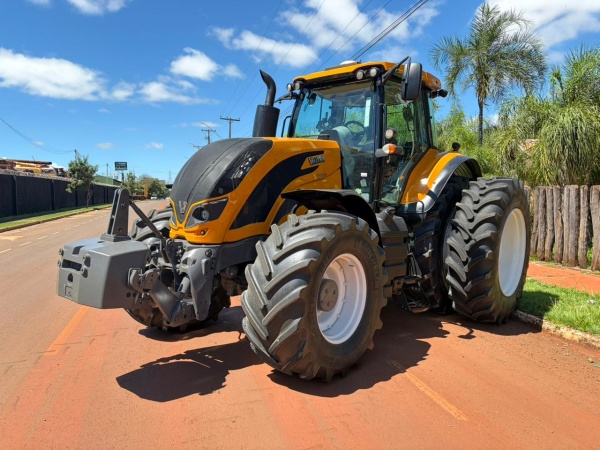 Trator Valtra T230 CVT ano 2021