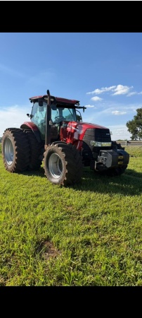 Trator Case Puma 230