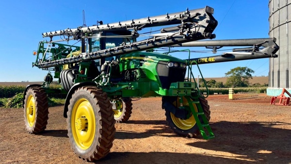 Pulverizador Autopropelido John Deere 4730 ano 2018 - 4730 - Máquinas Agrícolas