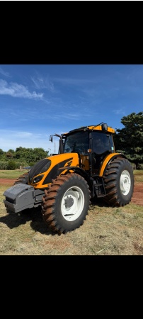 Trator Valtra A144 ano 2022