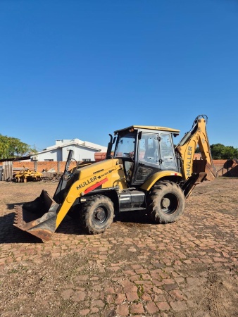 Retroescavadeira Müller MR 406 ano 2024