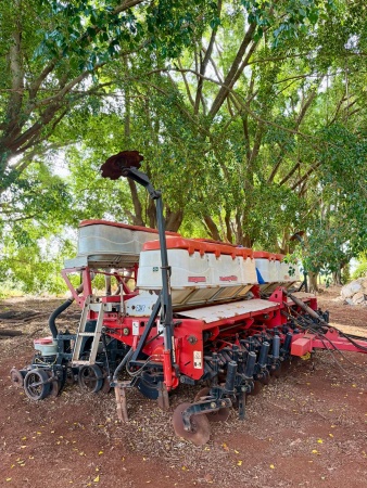 Semeadeira Jumil JM 3080 PD Magnum ano 2012