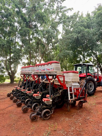 Semeadeira Jumil JM 3080 PD Magnum ano 2014