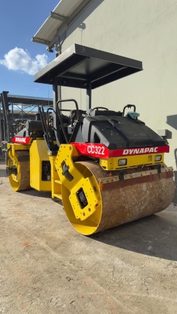 Rolo Compactador Dynapac CC222 ano 2008