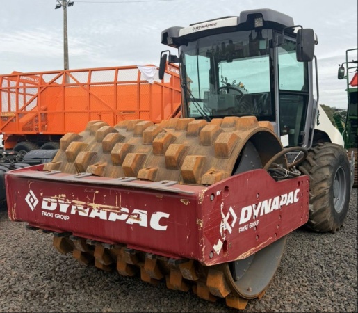 Rolo Compactador Dynapac CA25 D ano 2022