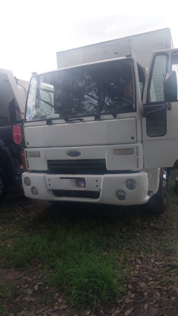 Caminhão Ford CARGO 1717 ano 2005 - CARGO 1717 - Caminhões e Carretas