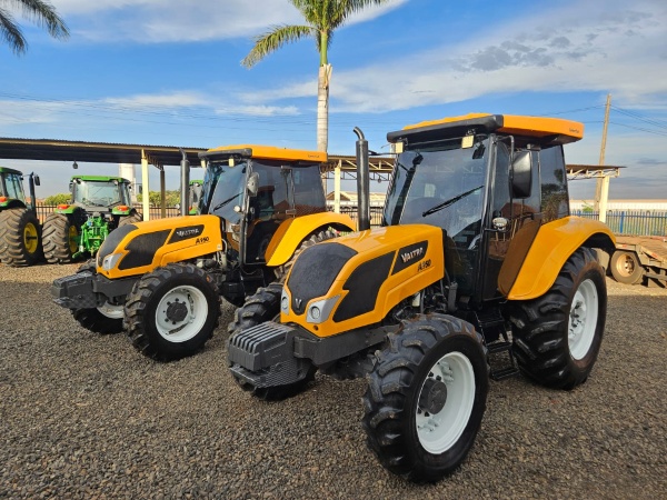 Trator Valtra A950 ano 2017
