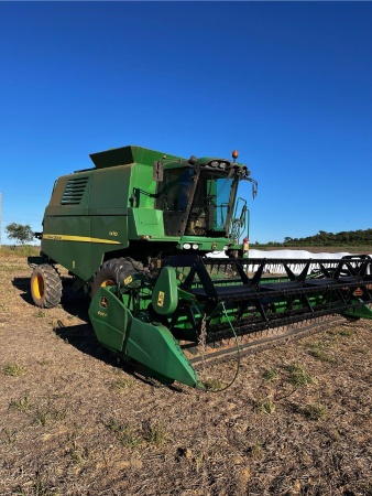 Colheitadeira John Deere 1470 ano 2013