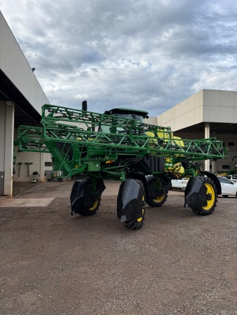 Pulverizador Autopropelido John Deere M4025B ano 2019 - M4025B - Máquinas Agrícolas