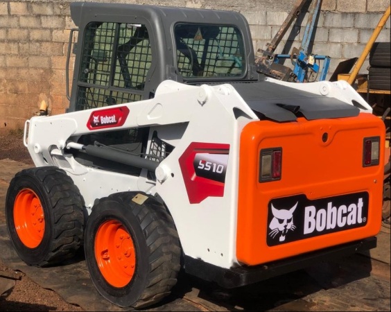 Mini Carregadeira Bobcat S510 ano 2021