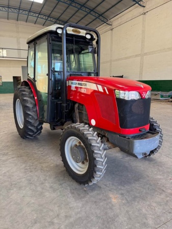 Trator Massey Ferguson MF 4283 ano 2016 - MF 4283 - Máquinas Agrícolas