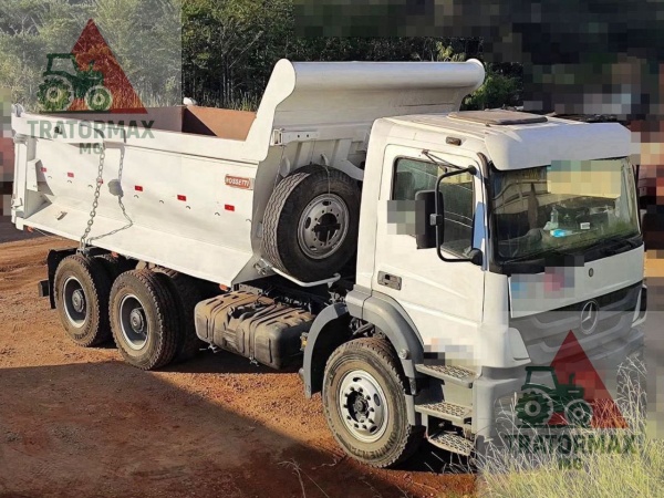 Caminhão Mercedes Benz Axor 2831 6x4 ano 2012 - Axor 2831 6x4 - Caminhões e Carretas
