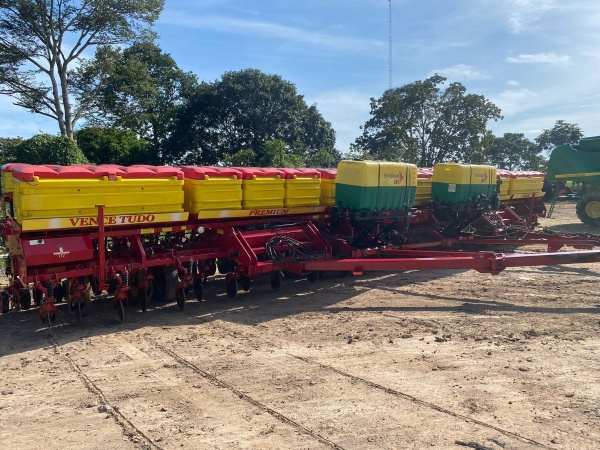 Plantadeira Vence Tudo Premium 16000 ano 2019