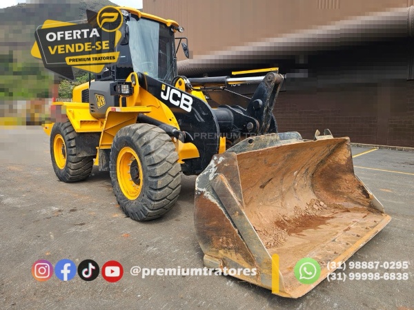 Pá Carregadeira JCB 422ZX ano 2024