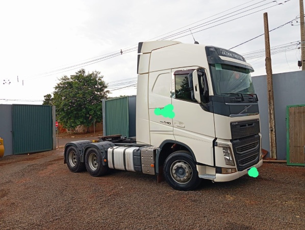 Caminhão Volvo FH 540 ano 2021
