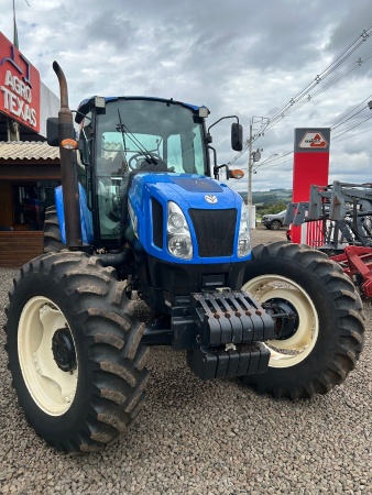 Trator New Holland T6.130 ano 2018