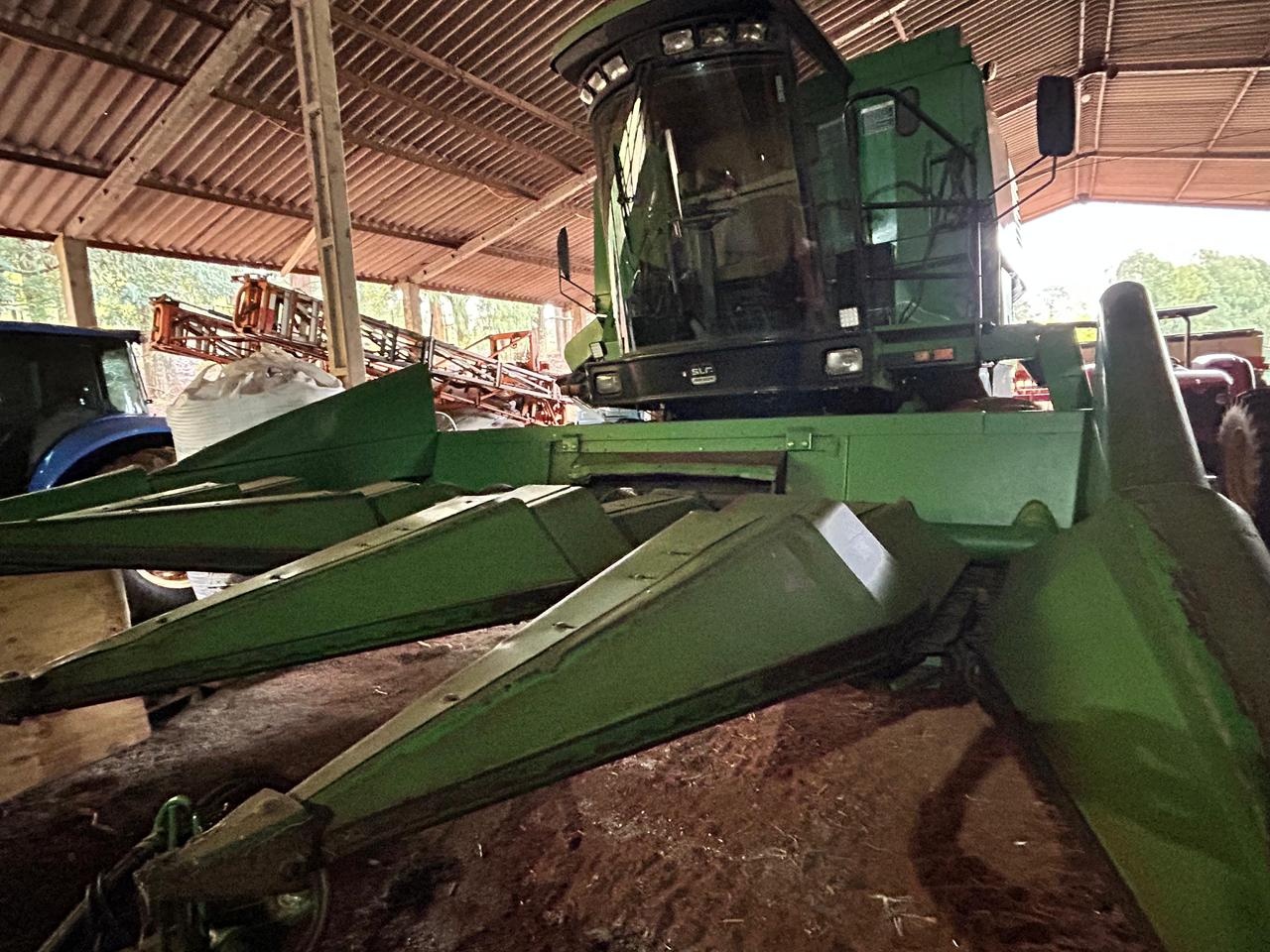 Colheitadeira John Deere 1175 ano 1999
