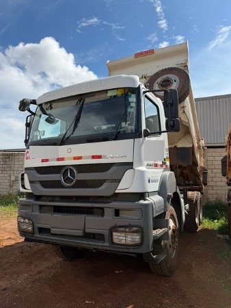 Caminhão Mercedes Benz Axor 4144 K 6x4 2p (diesel) ano 2020