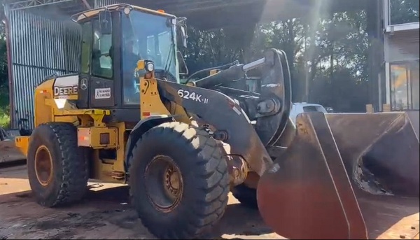 Pá Carregadeira John Deere 624K II ano 2018