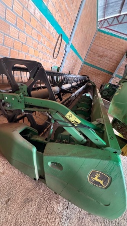Plataforma John Deere 630F ano 2013