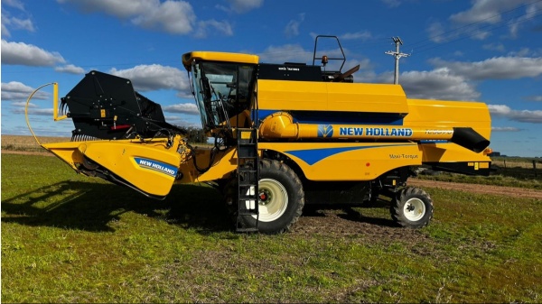 Colheitadeira New Holland TC 5070 ano 2020