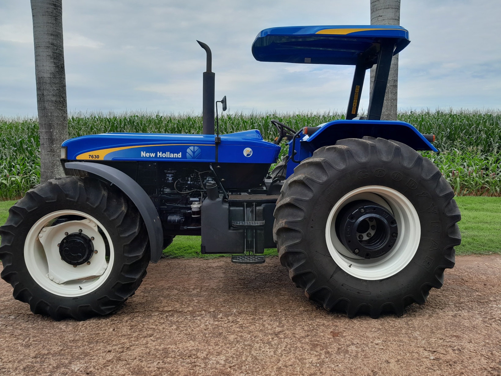 Trator New Holland 7630 ano 2020