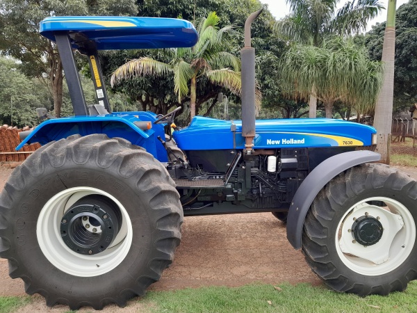 Trator New Holland 7630 ano 2020 - 7630 - Máquinas Agrícolas