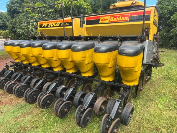 Plantadeira Baldan PP SOLO 4000 ano 2002
