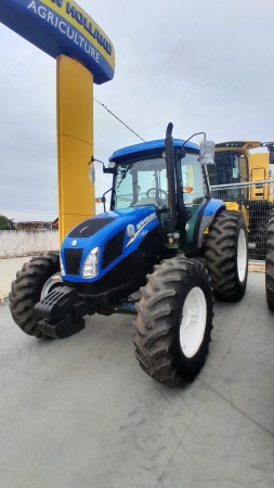 Trator New Holland TL 95 E ano 2018