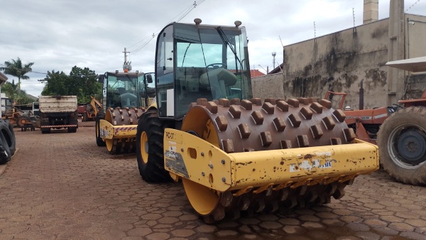 Rolo Compactador Volvo SD105 ano 2014