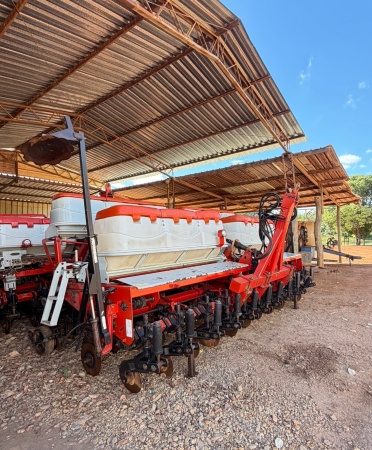 Plantadeira Jumil 3090 PD ano 2012