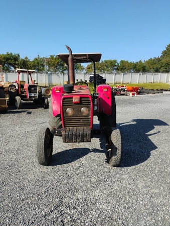 Trator Massey Ferguson MF 275 ano 2008