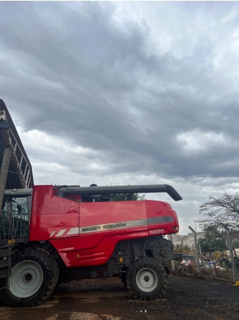 Colheitadeira Massey Ferguson MF6690 ano 2019