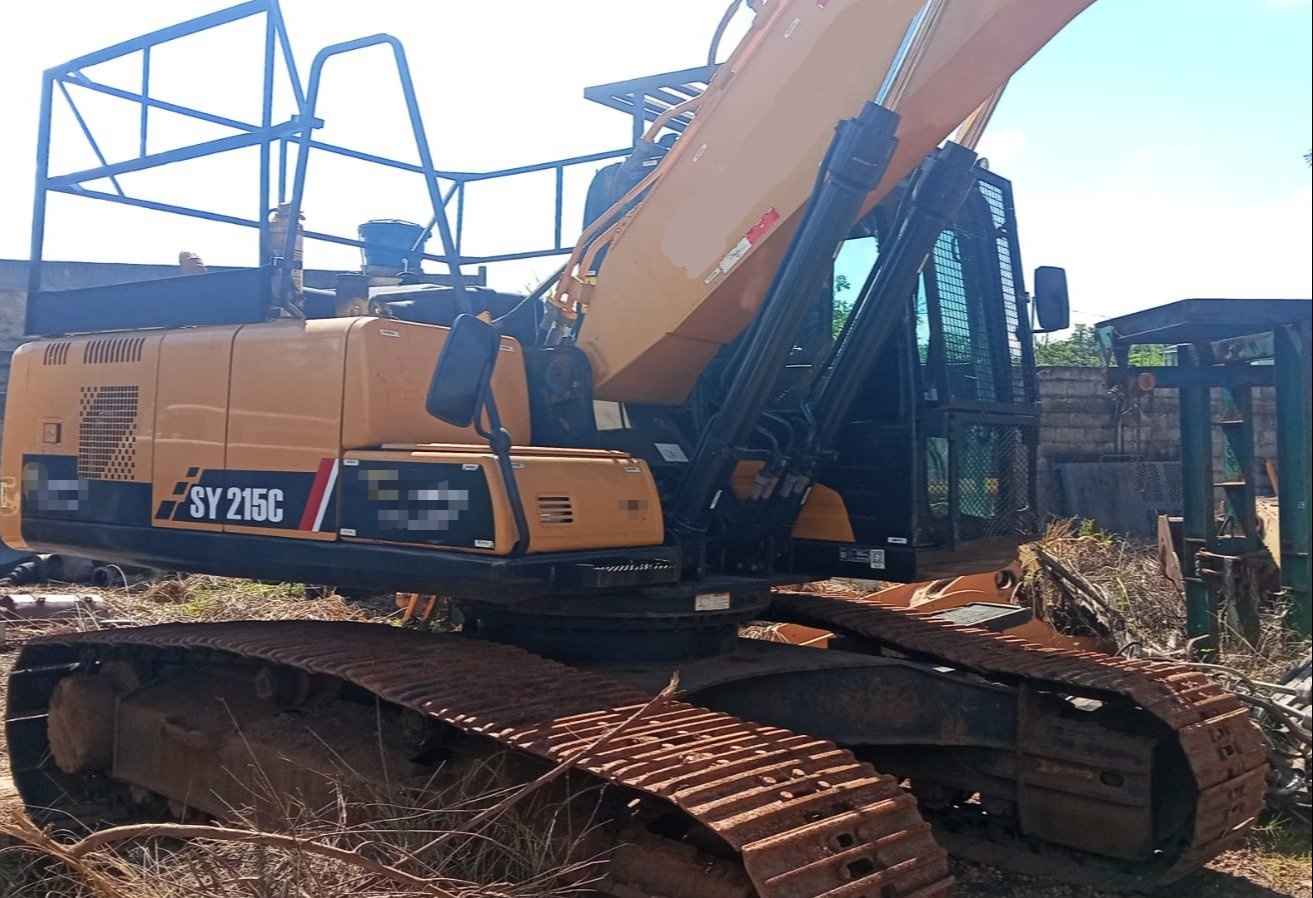 Escavadeira SANY SY215C ano 2022