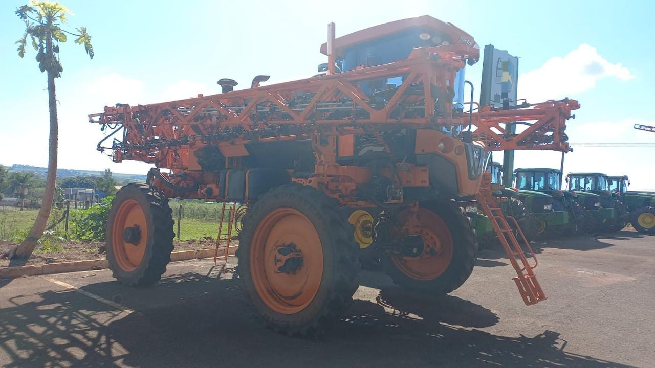 Pulverizador Autopropelido Jacto Uniport 3030 ano 2021