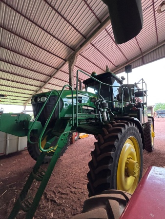 Pulverizador Autopropelido John Deere 4730 ano 2009