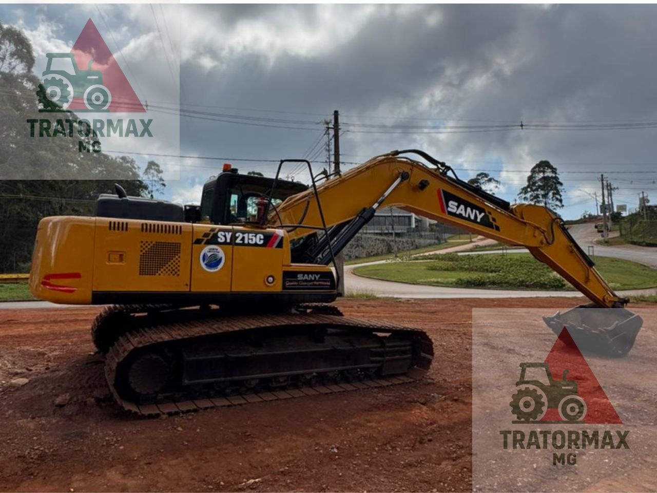 Escavadeira SANY SY215 C-9 ano 2020