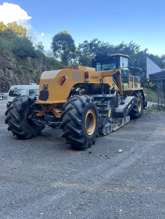 Recicladora XCMG XLZ2303S ano 2025