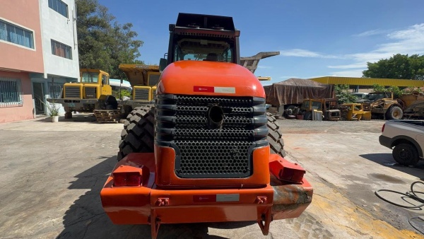 Rolo Compactador Hamm 3520 ano 2013
