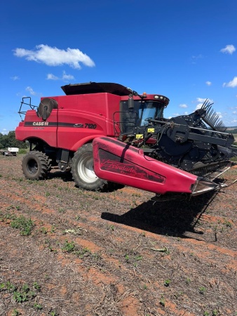 Colheitadeira Case Axial-Flow 7120 ano 2012