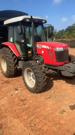 Trator Massey Ferguson MF 4408 ano 2021 - MF 4408 - Máquinas Agrícolas