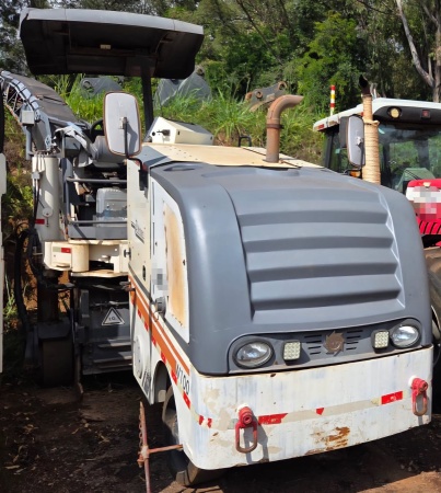 Fresadora Wirtgen W100F ano 2013