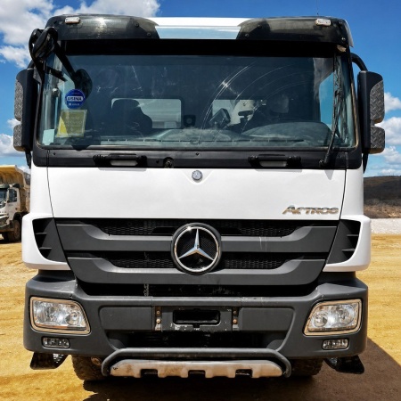 Caminhão Mercedes Benz Actros 4844 8X4 - Actros 4844 8X4 - Caminhões e Carretas
