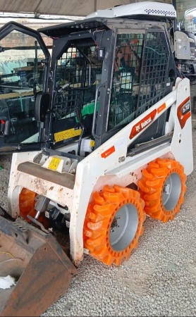 Mini Carregadeira Bobcat S70 ano 2025