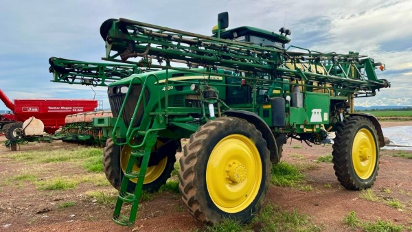 Pulverizador Autopropelido John Deere 4730 ano 2018