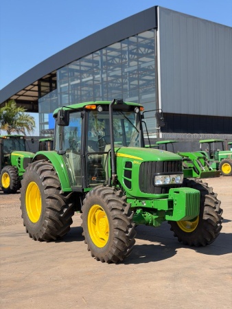 Trator John Deere 6100J ano 2025 - 6100J - Máquinas Agrícolas
